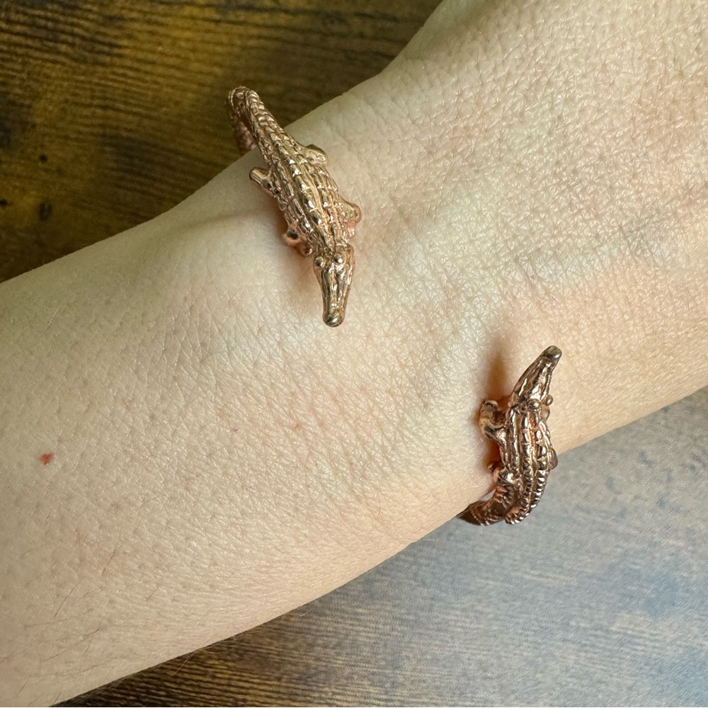 Banana Republic Crocodile Bracelet Rose Gold Tone